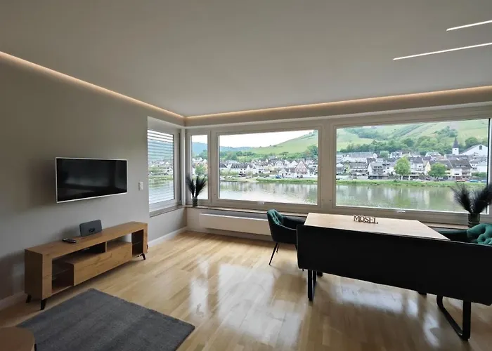 Schoene Aussicht Lägenhet *